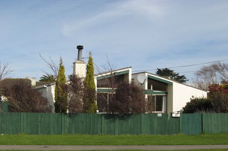 Photo of property in 35 Rimu Street, Gonville, Whanganui, 4501