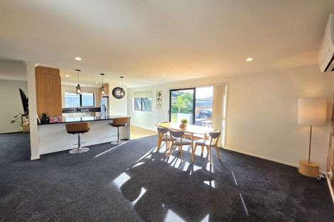 Photo of property in 35 Keene Drive, Bell Block, New Plymouth, 4312