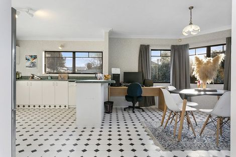 Photo of property in 7 Dick Street, Cambridge, 3434