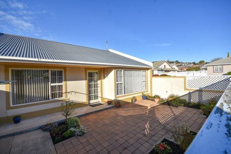 Photo of property in Balmoral Park, 6/31 Eastbourne Street, Caversham, Dunedin, 9012
