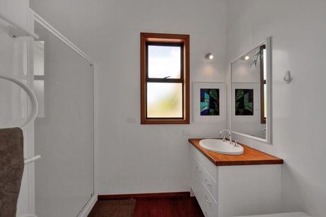 Photo of property in 16 Dixon Avenue, Hawera, 4610