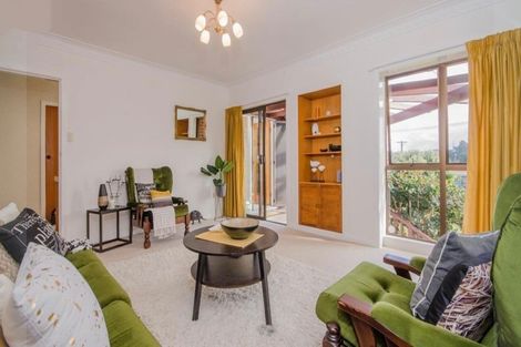 Photo of property in 42 Rogan Street, Mount Roskill, Auckland, 1041