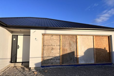 Photo of property in 4 Kearns Drive, Halswell, Christchurch, 8025