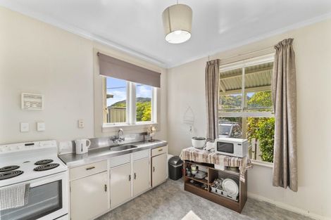 Photo of property in 116 Tasman Street, Nelson, 7010