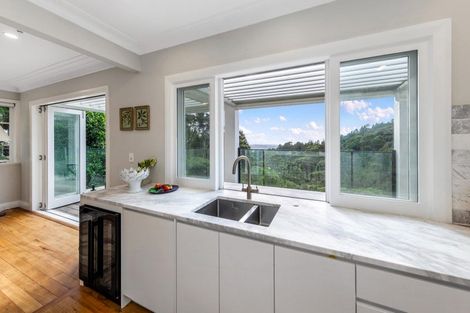 Photo of property in 97 Scenic Drive, Titirangi, Auckland, 0604