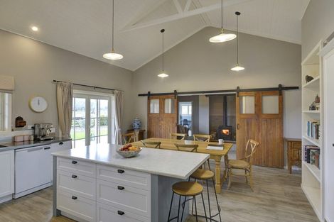 Photo of property in 112b Kent Street, Carterton, 5713