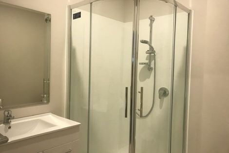 Photo of property in 66 Mirrabooka Avenue, Botany Downs, Auckland, 2010