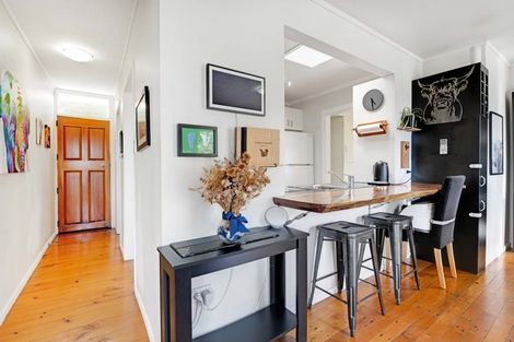 Photo of property in 1/66 Manuka Road, Glenfield, Auckland, 0629