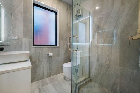 Photo of property in 5 Riwai Street, Flat Bush, Auckland, 2019