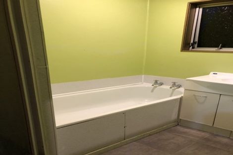 Photo of property in 56 Scott Road, Stanmore Bay, Whangaparaoa, 0932