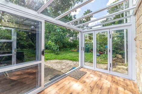 Photo of property in 21 Karaka Street, New Lynn, Auckland, 0600