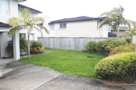 Photo of property in 100 Killybegs Drive, Pinehill, Auckland, 0632