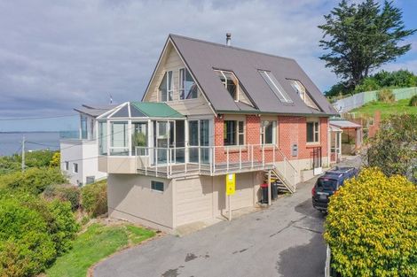 Photo of property in 14 Marine Parade, Bluff, 9814