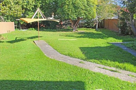 Photo of property in 30 Oxford Street, Hokowhitu, Palmerston North, 4410