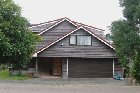Photo of property in 29 Aplin Terrace, Ngaio, Wellington, 6035