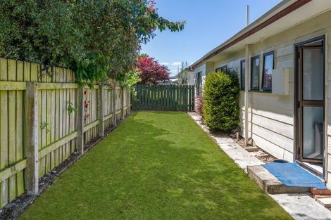 Photo of property in 1 Newall Place, Solway, Masterton, 5810