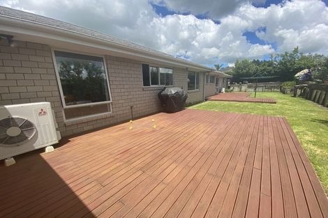 Photo of property in 41 Parkhaven Drive, Rosehill, Papakura, 2113