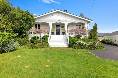 Photo of property in 97 Queen Street, Waiuku, 2123