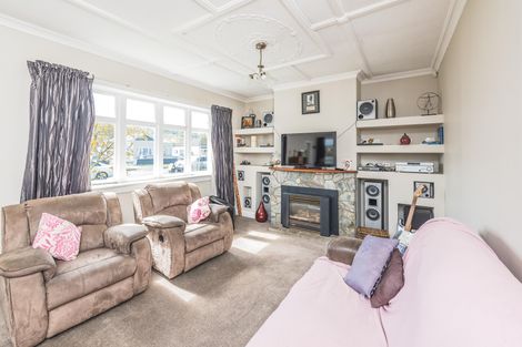 Photo of property in 4 Bute Place, Aramoho, Whanganui, 4500