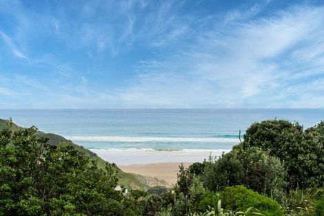 Photo of property in 49 Sunset Drive, Baylys Beach, 0377