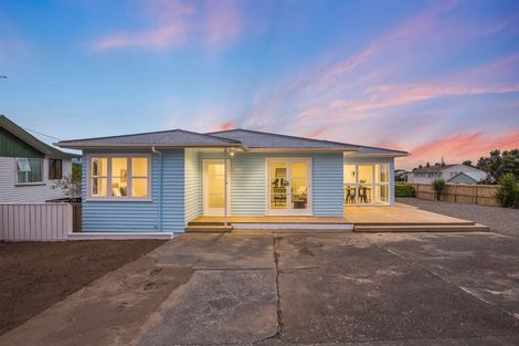 Photo of property in 79 Driver Crescent, Cannons Creek, Porirua, 5024