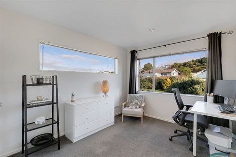 Photo of property in 51 Te Puia Drive, Aotea, Porirua, 5024