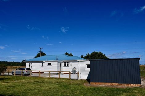 Photo of property in 14 Curries Road, Karamea, 7893