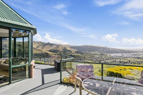 Photo of property in 18 Rockview Place, Mount Pleasant, Christchurch, 8081