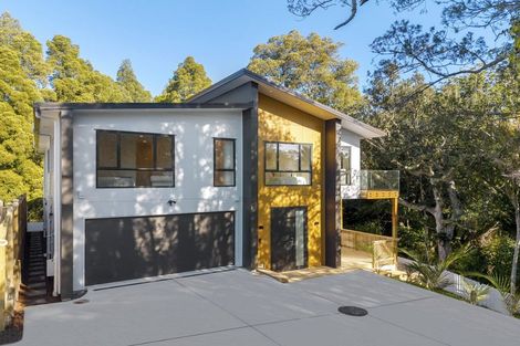 Photo of property in 2c Hughs Way, Flat Bush, Auckland, 2019