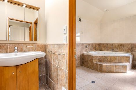 Photo of property in 67 Fairway Drive, Shirley, Christchurch, 8061