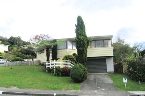 Photo of property in 90 Field Street, Silverstream, Upper Hutt, 5019