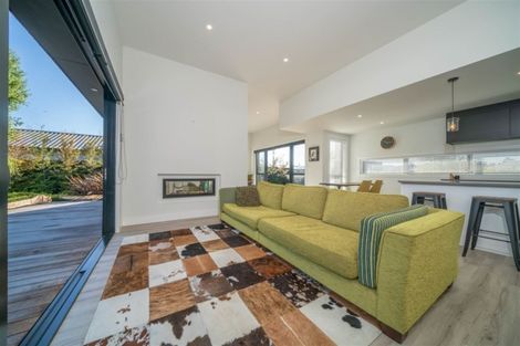 Photo of property in 2 Wallace Crescent, Prebbleton, 7604