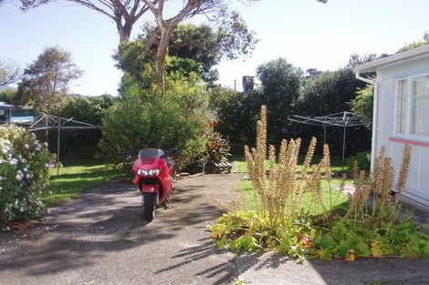 Photo of property in 71 Pirie Street, Mount Victoria, Wellington, 6011