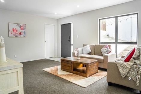 Photo of property in 43a Catkin Crescent, Papatoetoe, Auckland, 2025