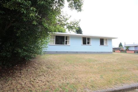 Photo of property in 87 Saint Andrews Drive, Tokoroa, 3420