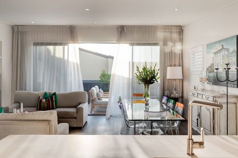 Photo of property in 118a Muricata Avenue, Mount Maunganui, 3116