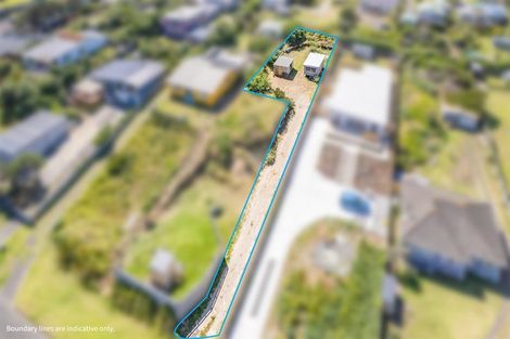 Photo of property in 62a Karaka Street, Castlecliff, Wanganui, 4501
