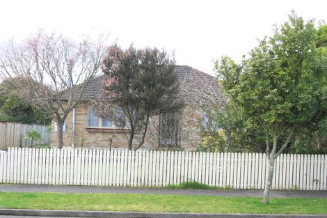 Photo of property in 36 Douglas Crescent, Fairfield, Hamilton, 3214