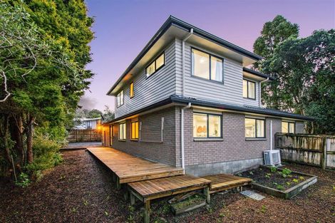 Photo of property in 348b Royal Road, Massey, Auckland, 0614