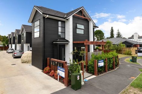 Photo of property in 1/19 Dowding Street, Melville, Hamilton, 3206