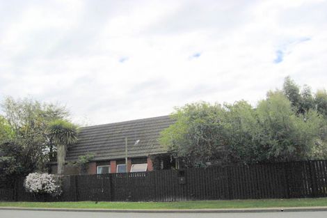 Photo of property in 2 Petries Road, Woodend, 7610