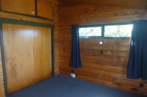 Photo of property in 6 Jacaranda Grove, Maungaraki, Lower Hutt, 5010