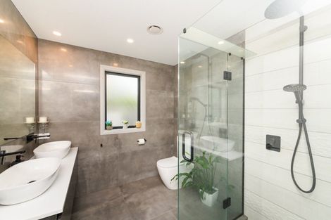 Photo of property in 451 College Street, Hokowhitu, Palmerston North, 4410