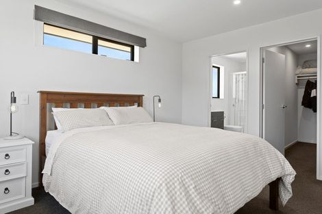 Photo of property in 13 Johnson Avenue, Amberley, 7410