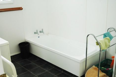 Photo of property in 48 Akitio Esplanade, Akitio, Pongaroa, 4991