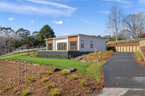 Photo of property in 4 Oak Rise, Kerikeri, 0230
