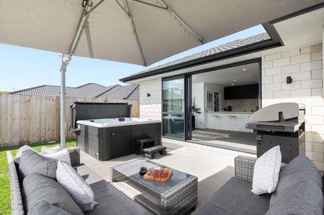 Photo of property in 67 Hastings Road, Pyes Pa, Tauranga, 3112