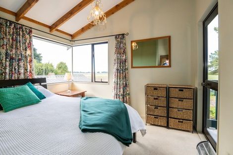 Photo of property in 68 Nilgiri Road, Poraiti, Napier, 4182