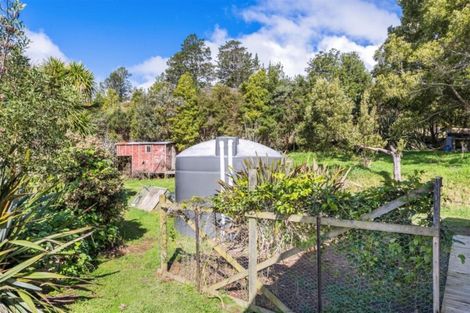 Photo of property in 623 Whananaki Road North, Opuawhanga, Hikurangi, 0181