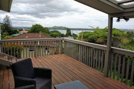 Photo of property in 10 Viking Avenue, Hillsborough, Auckland, 1042